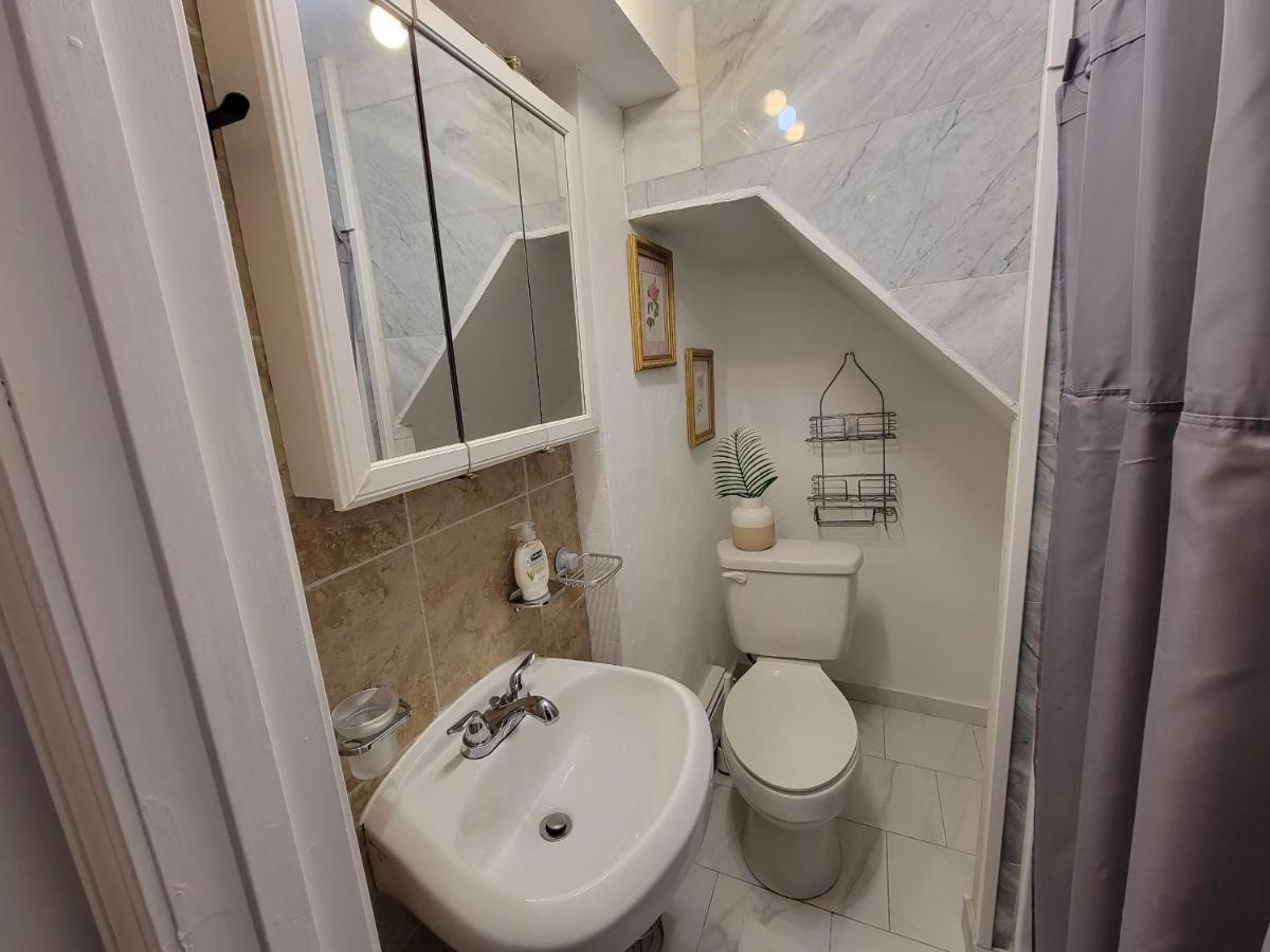 Comfy And Chic Boston Apartment! Free Parking エクステリア 写真