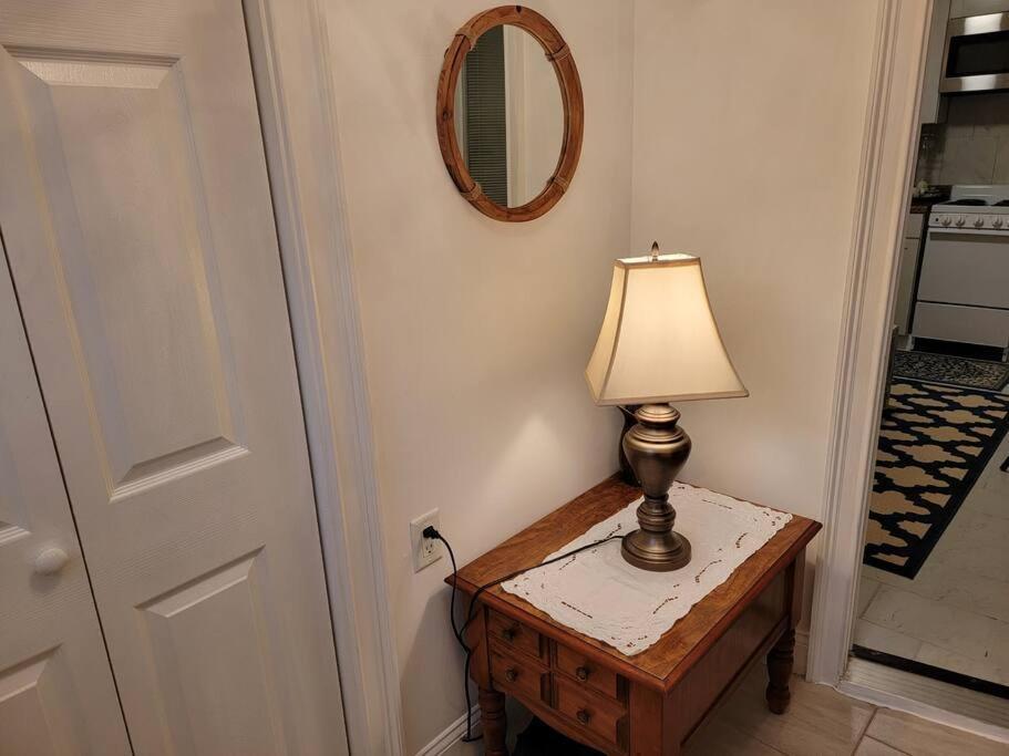 Comfy And Chic Boston Apartment! Free Parking エクステリア 写真