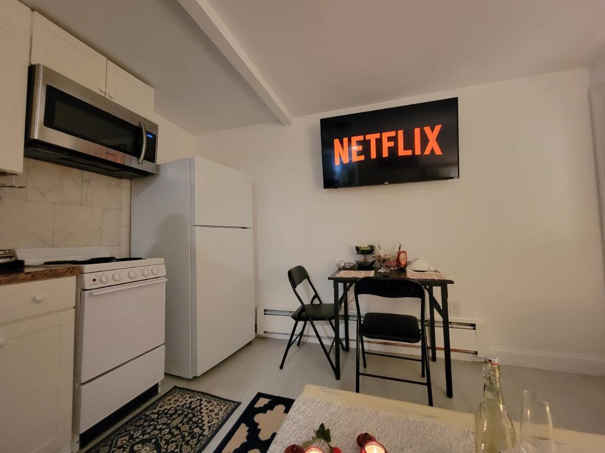 Comfy And Chic Boston Apartment! Free Parking エクステリア 写真