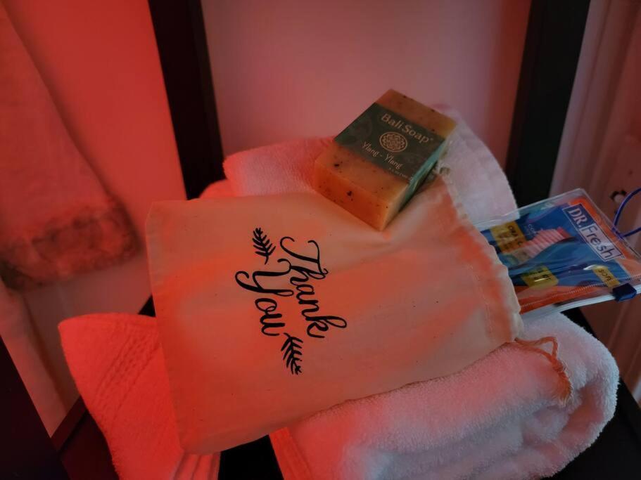 Comfy And Chic Boston Apartment! Free Parking エクステリア 写真