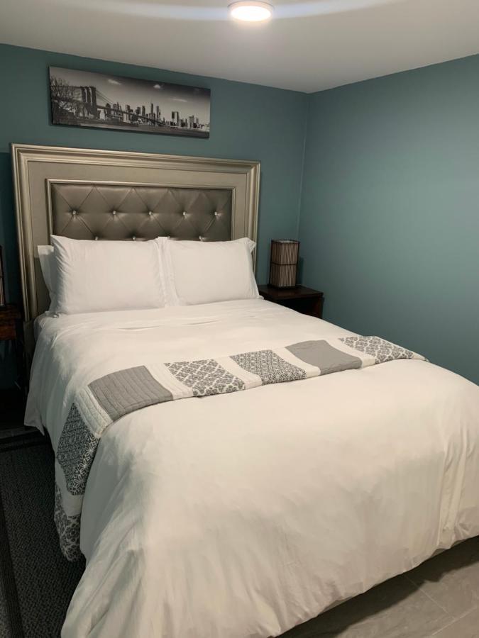 Comfy And Chic Boston Apartment! Free Parking エクステリア 写真