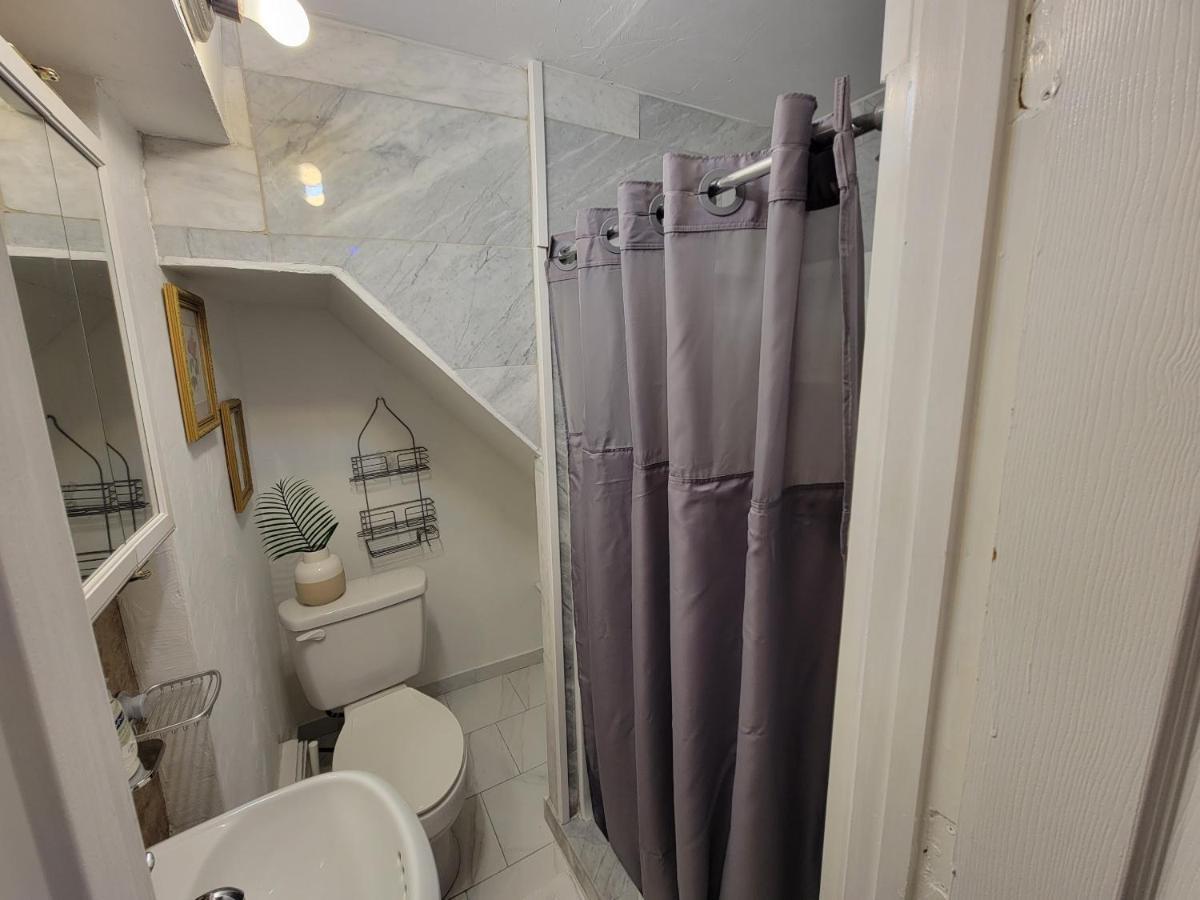 Comfy And Chic Boston Apartment! Free Parking エクステリア 写真
