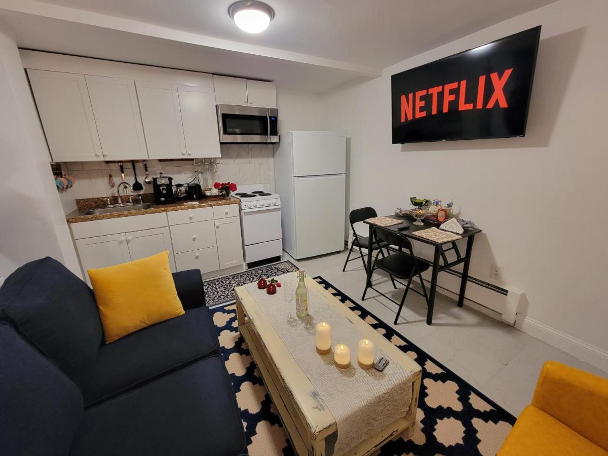 Comfy And Chic Boston Apartment! Free Parking エクステリア 写真